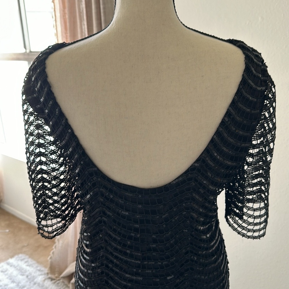 Haoyouduo Sequin Scalloped Dress Size Medium - Picture 9 of 10